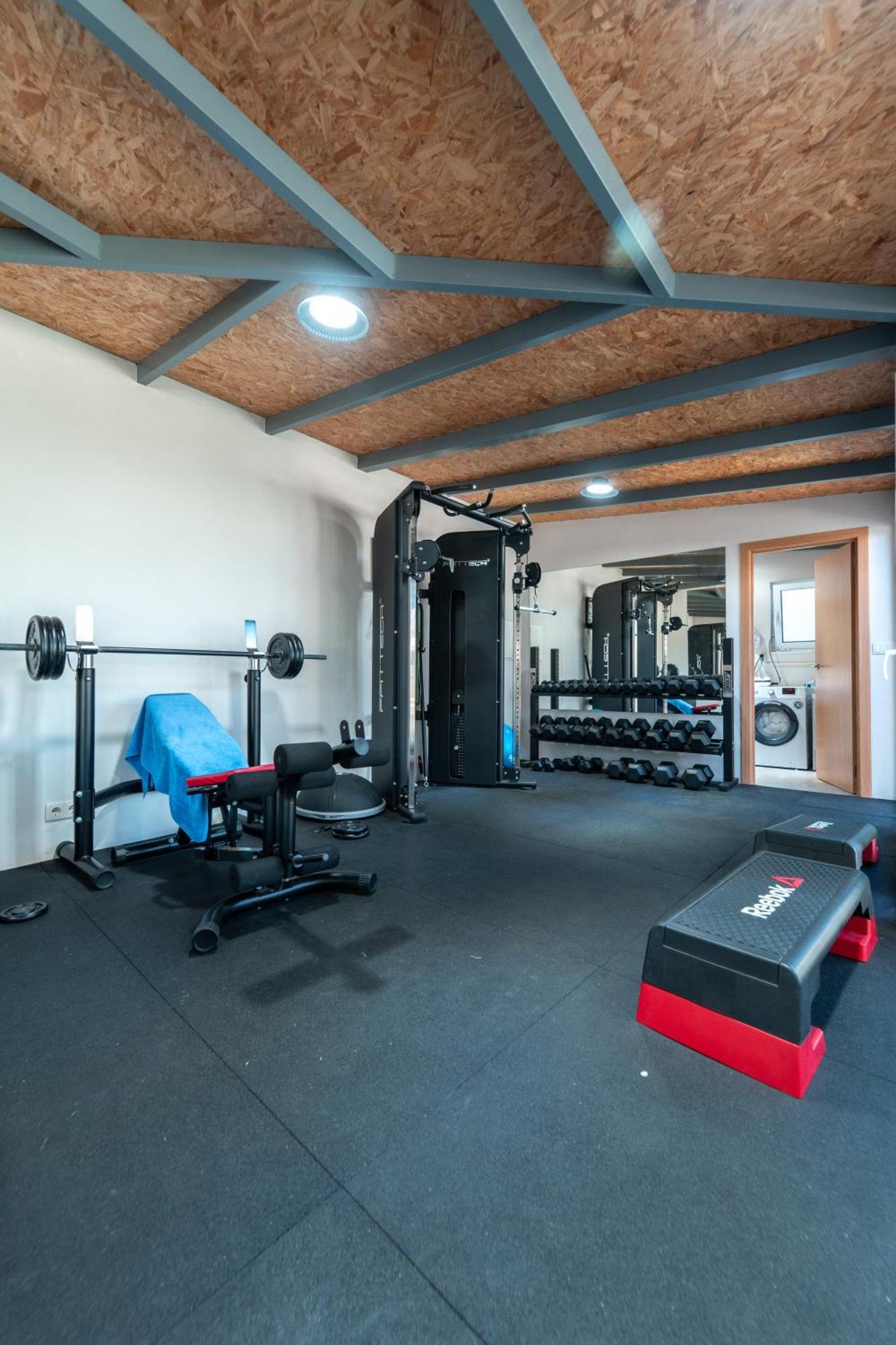 Douro Prestige Urban Retreat With Shared S-Pool & Gym Villa Porto Bagian luar foto